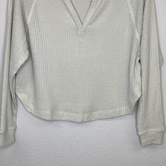 Abound Nordstrom V-Neck Thermal Top NWT Size Medium - Picture 3 of 11